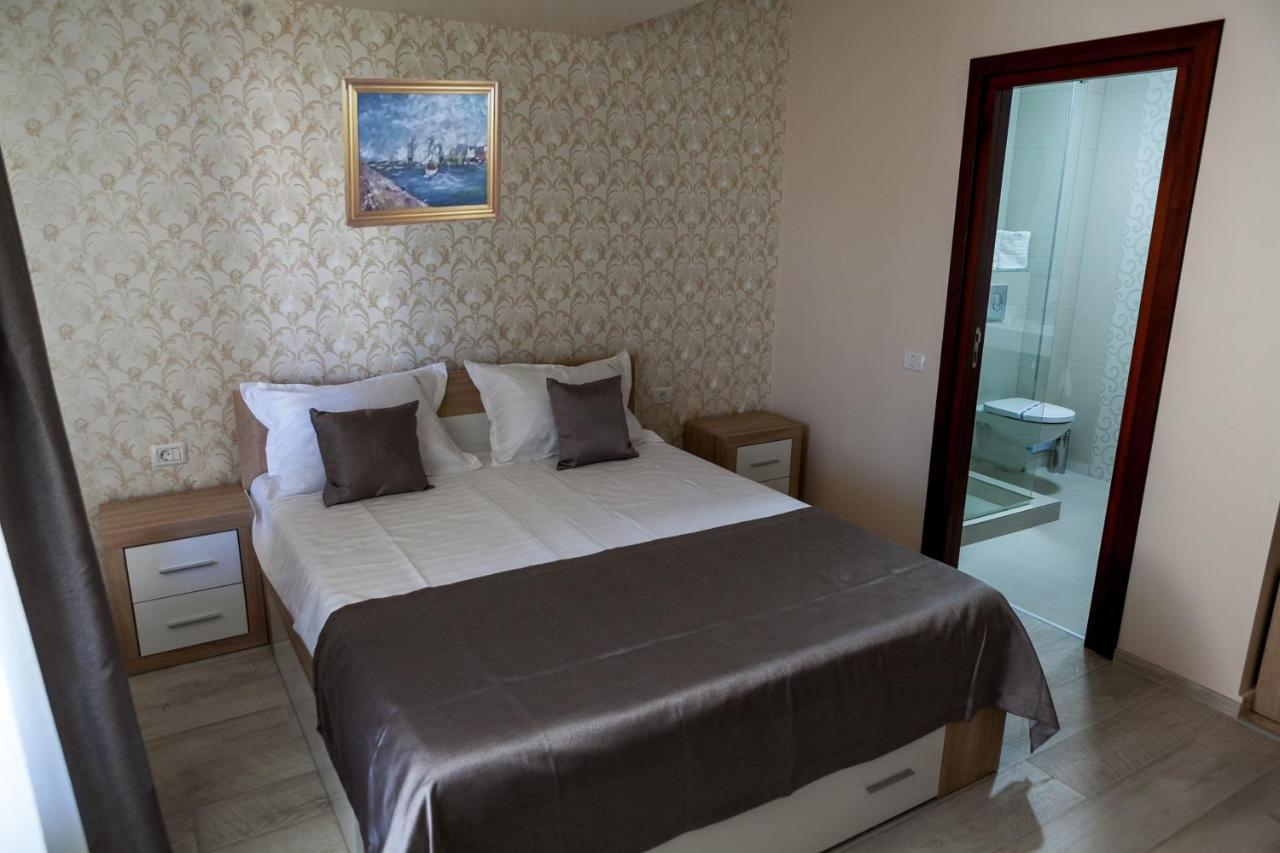 Hotel Regal Marine à Eforie Nord Extérieur photo